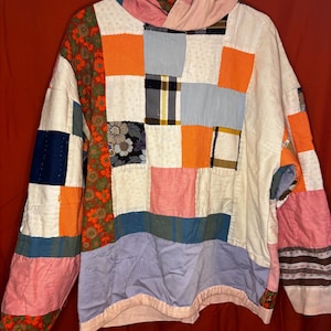 Vintage Quilt Coat Daria | Handmade Upcycled Patchwork Pullover, 1940s Textile Art (S-XL)