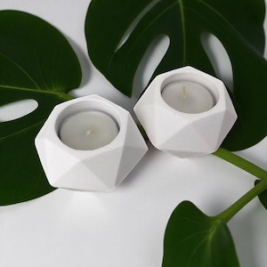 Handmade Concrete Tealight Holder Set: Minimalist Home Decor