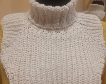Hand Knitted Merino Wool Scarf Collar: Neck Warmer Snood