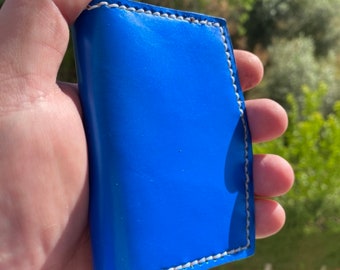 Bifold-kaartportemonnee 4 kaartsleuven, gepersonaliseerde lederen kaartportefeuille blauwe parel en vanille