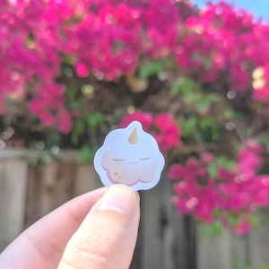 Dreamy Biyoo Sticker