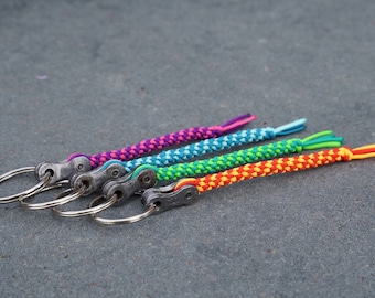 Chaveiro artesanal com elo de corrente de bicicleta genuíno, pingente com elo de corrente de bicicleta, bicicleta, nó