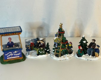 Vintage Christmas Village Figurines Greenbriar International 4 Styles