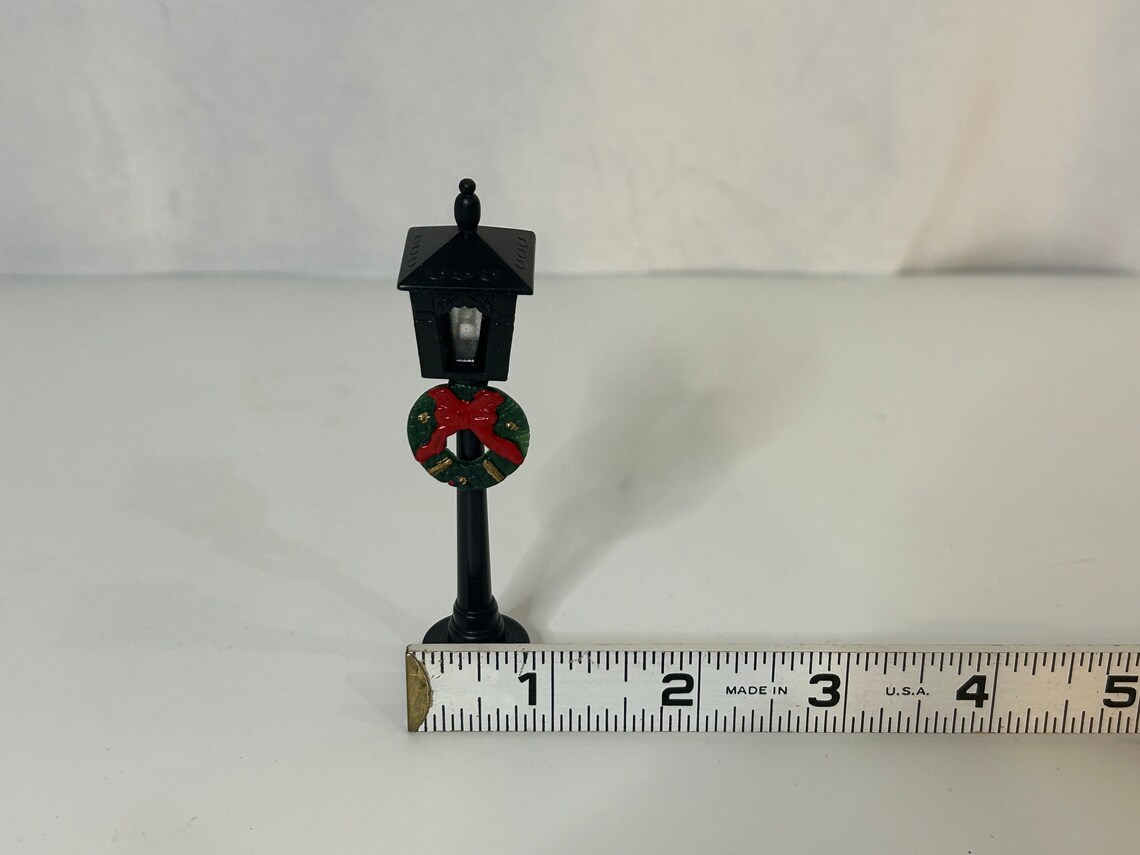 Lemax Christmas Village Lamp Posts Street Lights Set of 4 Etsy Canada