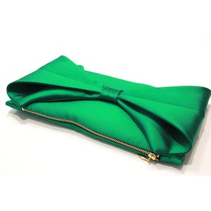 Silk Wool Bow Clutch Green