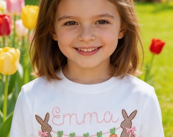 Camiseta rosa de Páscoa com coelhinha e estampa "Eu amo cenouras"