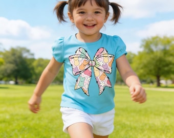 Camisa infantil com laço de Páscoa
