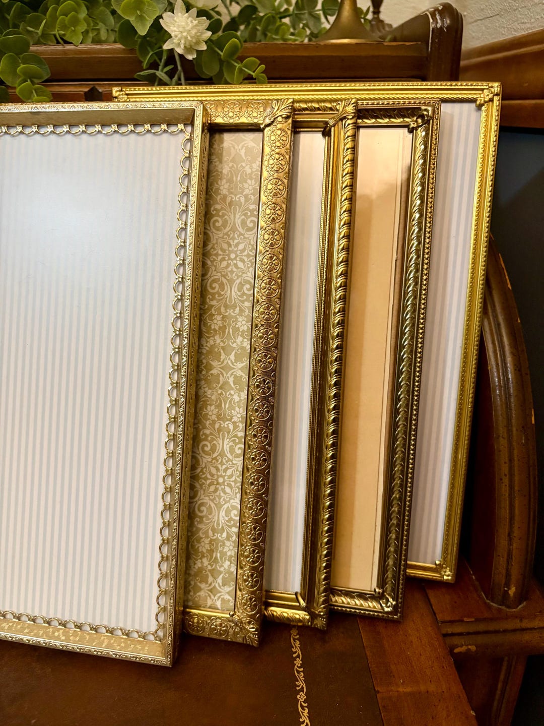 Vintage 8x10 Gold Metal Picture Frame Mid Century MCM Hollywood Regency ...