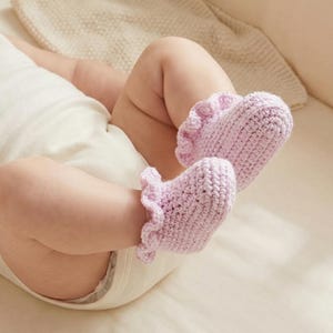 Crochet Baby Booties Pattern, 3-24 Months, Beginner Shoes Tutorial (PDF Download)
