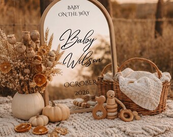 Modelo minimalista para anúncio de gravidez no outono, estilo boho neutro (download digital)