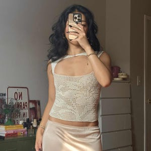 Wzór na szydełkowy top z koronką Lily zdjęcie 3