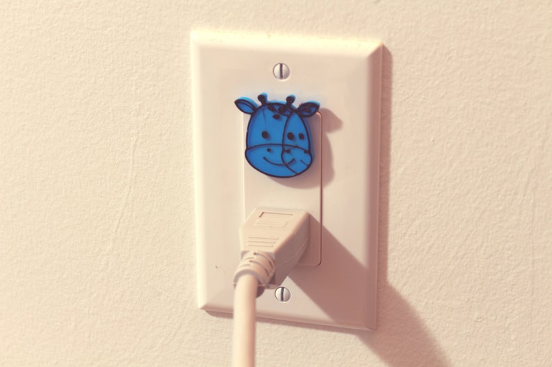 Cute Animal Giraffe Power Outlet Safety Cover For Canada/US/Japan/Mexico Blue