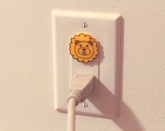 Schattige Animal Lion Power Outlet Safety Cover (voor Canada / VS / Japan / Mexico)