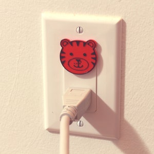 Cute Animal Tiger Power Outlet Safety Cover For Canada/US/Japan/Mexico Red
