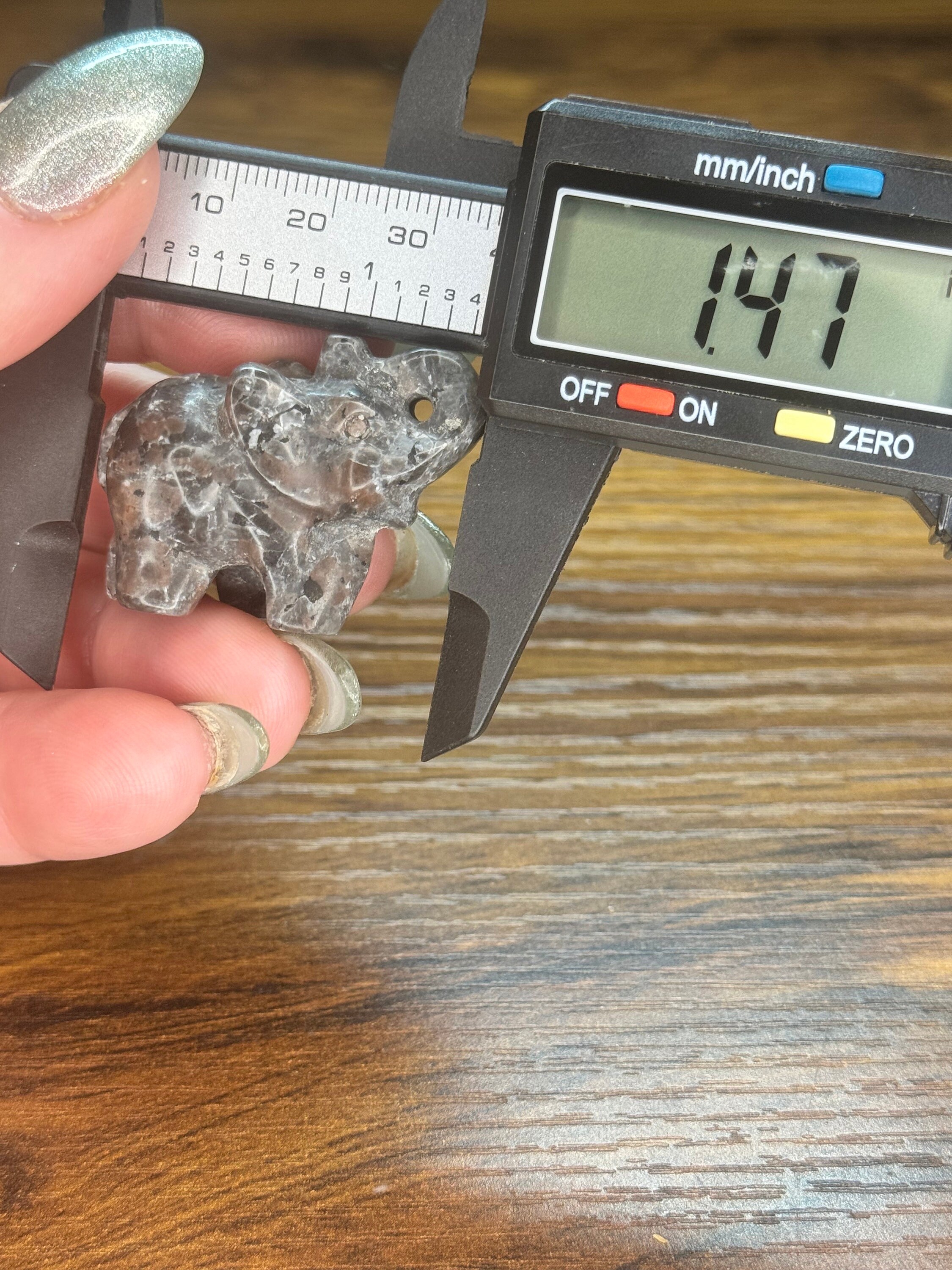 ミニクリスタル象の彫刻 - Etsy 日本