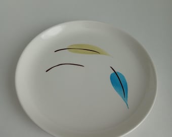 Vintage Plates Stetson Creation Pastel Leaves China 6-inch Plates.