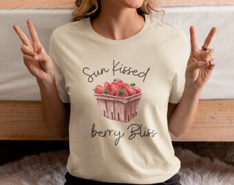 Strawberry Shirt Strawberry Strawberries Shirt Fruit Shirt Cottagecore Shirt Botanical Shirt Garden Shirt Strawberry Outfit