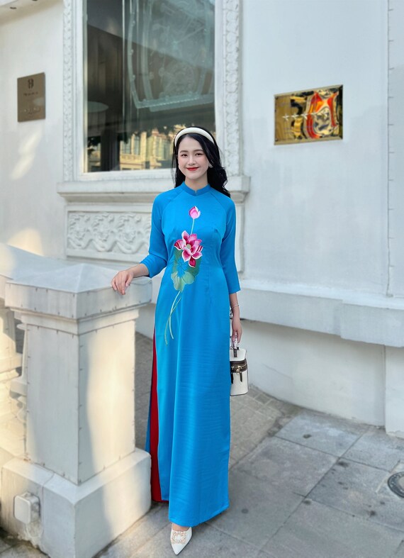 Blue Vietnamese traditional Ao Dai long dress with 3D flower lotus , including pants Blue Vietnamese traditional Ao Dai long dress with 3D flower lotus , including pants