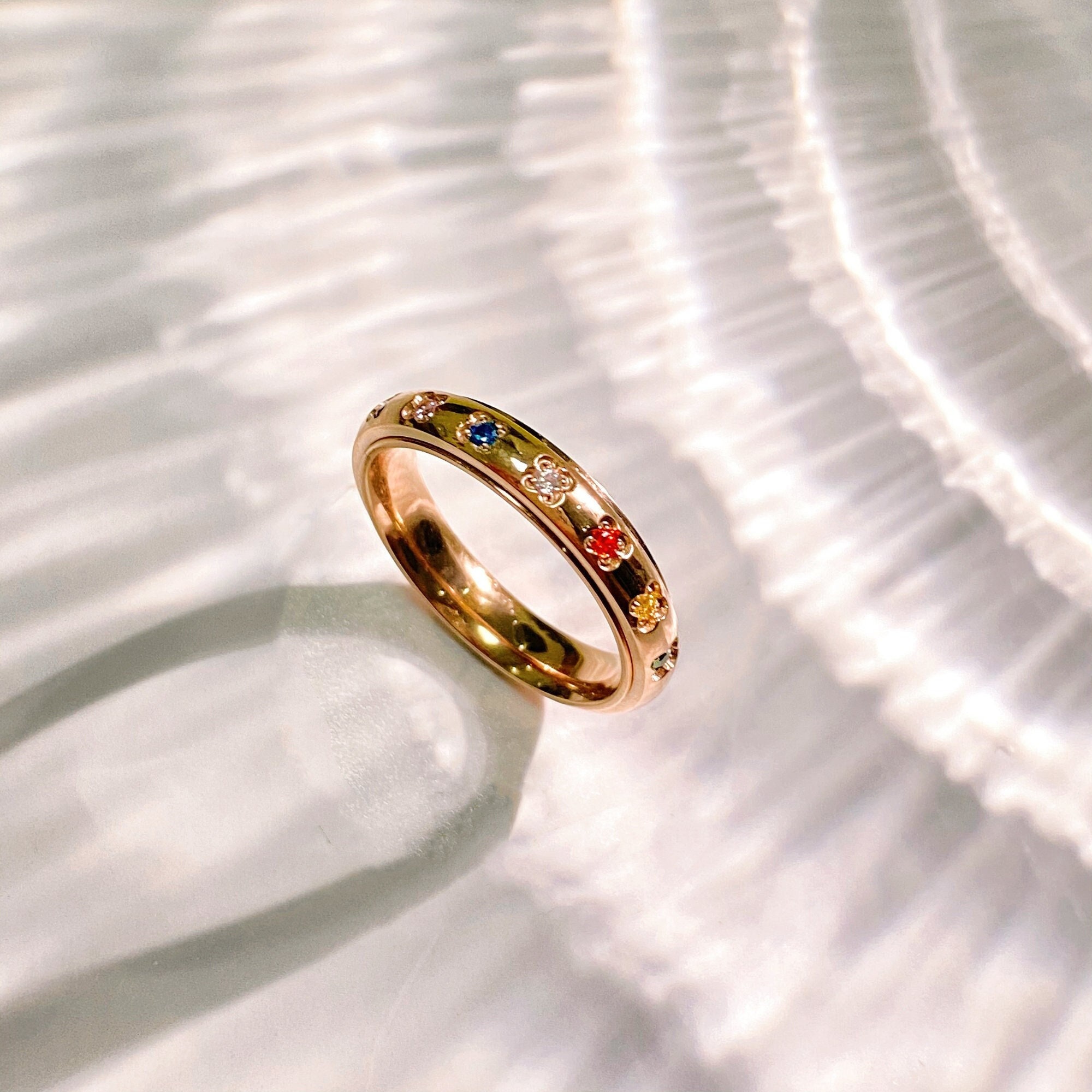 Anillo giratorio arcoíris, anillo giratorio con piedras preciosas, anillo antiestrés de oro rosa, anillo de ansiedad de oro amarillo, anillo con piedras preciosas de oro rosa, regalo para hija