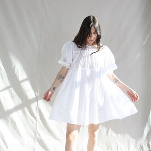 Women pure cotton swiss dot feminine white short dress Victorian nightdress sleepwear nightgown