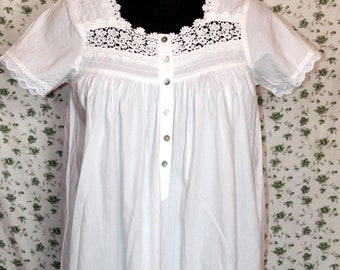 100% Pure cotton women Victorian style nightgown Short Sleeves nightdress sleepwear boho nightie, Feminine white dress