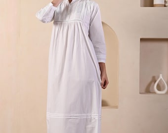 Women Pure cotton white embroidered nightdress Victorian style feminine white nightgown Long sleeves nightie