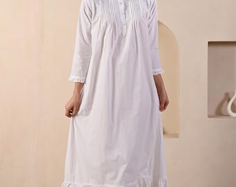 Women Pure cotton white embroidered nightdress Victorian style feminine white nightgown Long sleeves nightie