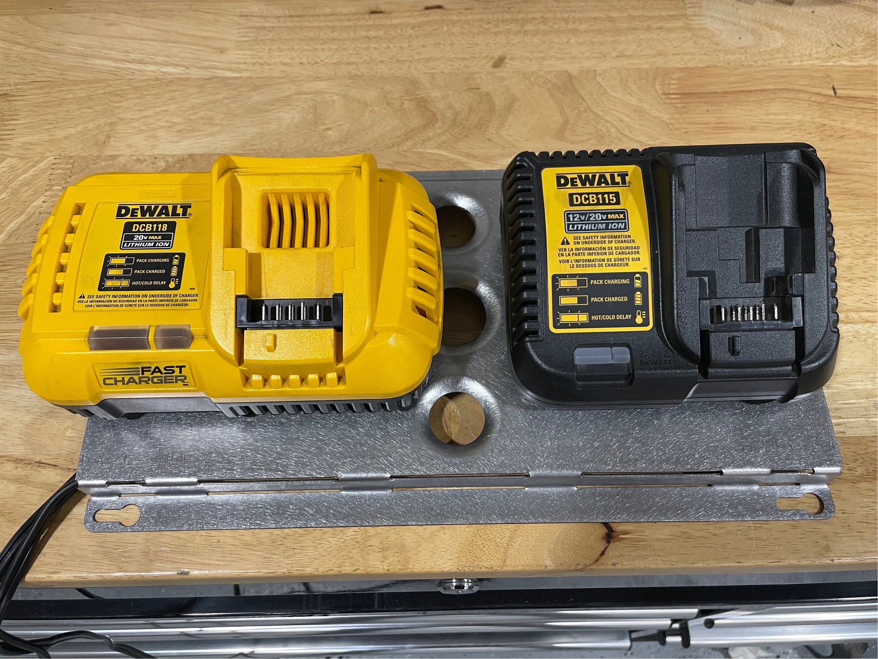 Double Battery Charger Mount Dewalt 20v Milwaukee M18v M12v Quick ...