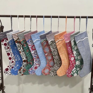 Sacs mélangés New Era de chaussettes de Noël indiennes en tissu de coton à motifs floraux faits à la main, décoration de Noël BOHO fait main, cadeaux