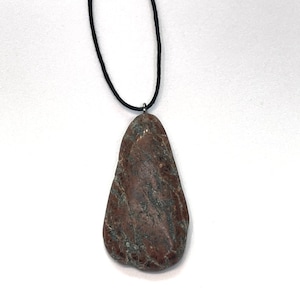 Red granite best sale necklace