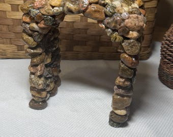 Large Multicolor Natural Stone Resin Coated Handmade Aquarium Hide Arch