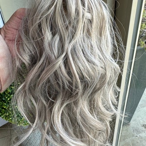 Ash Blonde Clip In Pferdeschwanz, 14 ""Wellige Haarverlängerung."