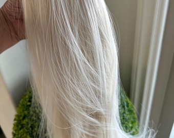 White blonde claw clip pony tail