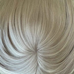 ホワイトブロンド/アイスブロンドのバージン人毛トッパーベース 3 x 5 モノメッシュベース クリップインヘアエクステンション