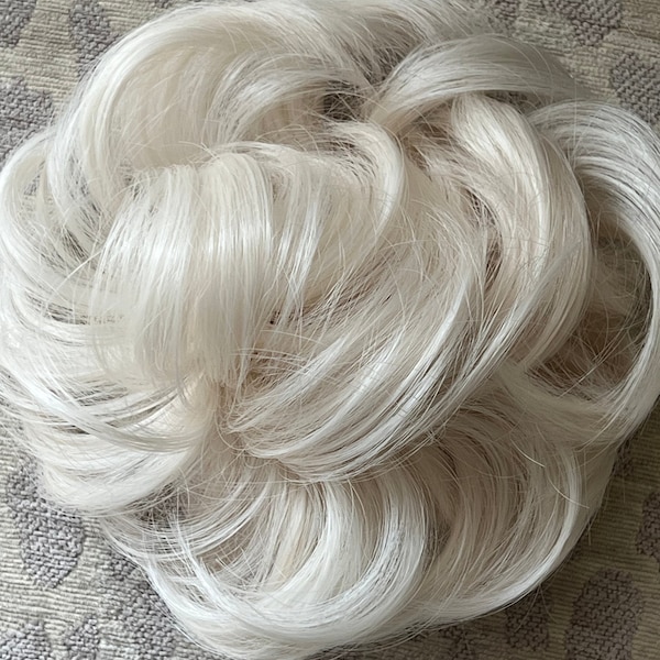 Tillstyle elastic messy bun hair piece curly hair bun pieces bleach blonde