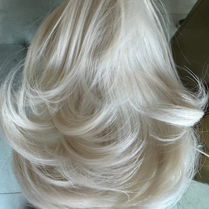 Platinblonde gewellte Pferdeschwanzverlängerung, Kunsthaar, 35cm
