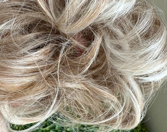 Blonde Messy Bun Hair Scrunchie: Curly Elastic Updo