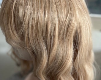 Blonde Loose Body Wave Wig: Shoulder Length Synthetic Hair with Bangs