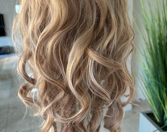 26" ombre Blonde mix platinum blonde highlighted Lace Front Wig wavy