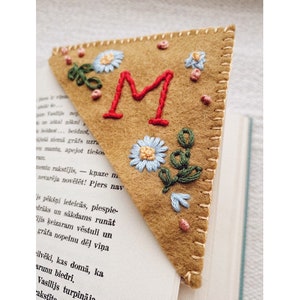 Custom Initials Embroidery Felt Bookmarks, Personalized Embroidered Corner Bookmark, Gift for Book Lovers zdjęcie 7