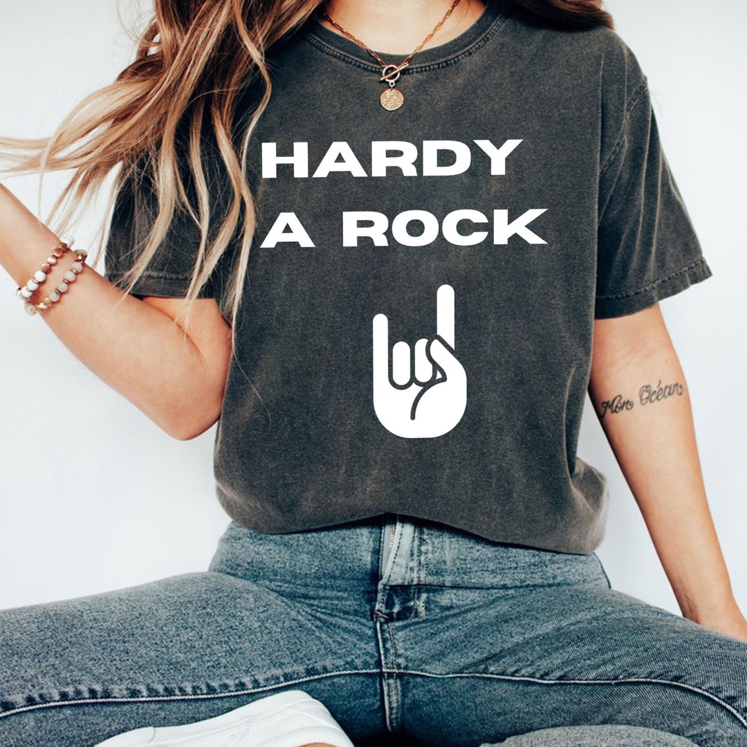 Hardy Country Singer Classic T-shirt Hardy Country Singer - Etsy