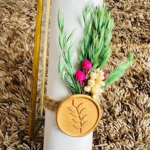Vintage Royal Custom Paper Scroll Wedding Invitations with Gold Box With Flowers Wedding Scroll Invitation Wax Seal Stamp Scroll Glass Box