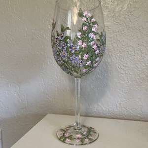 Pink and purple hand painted 19 ounce wine glass