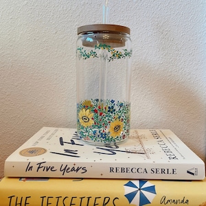 Hand painted glass tumbler with straw and lid