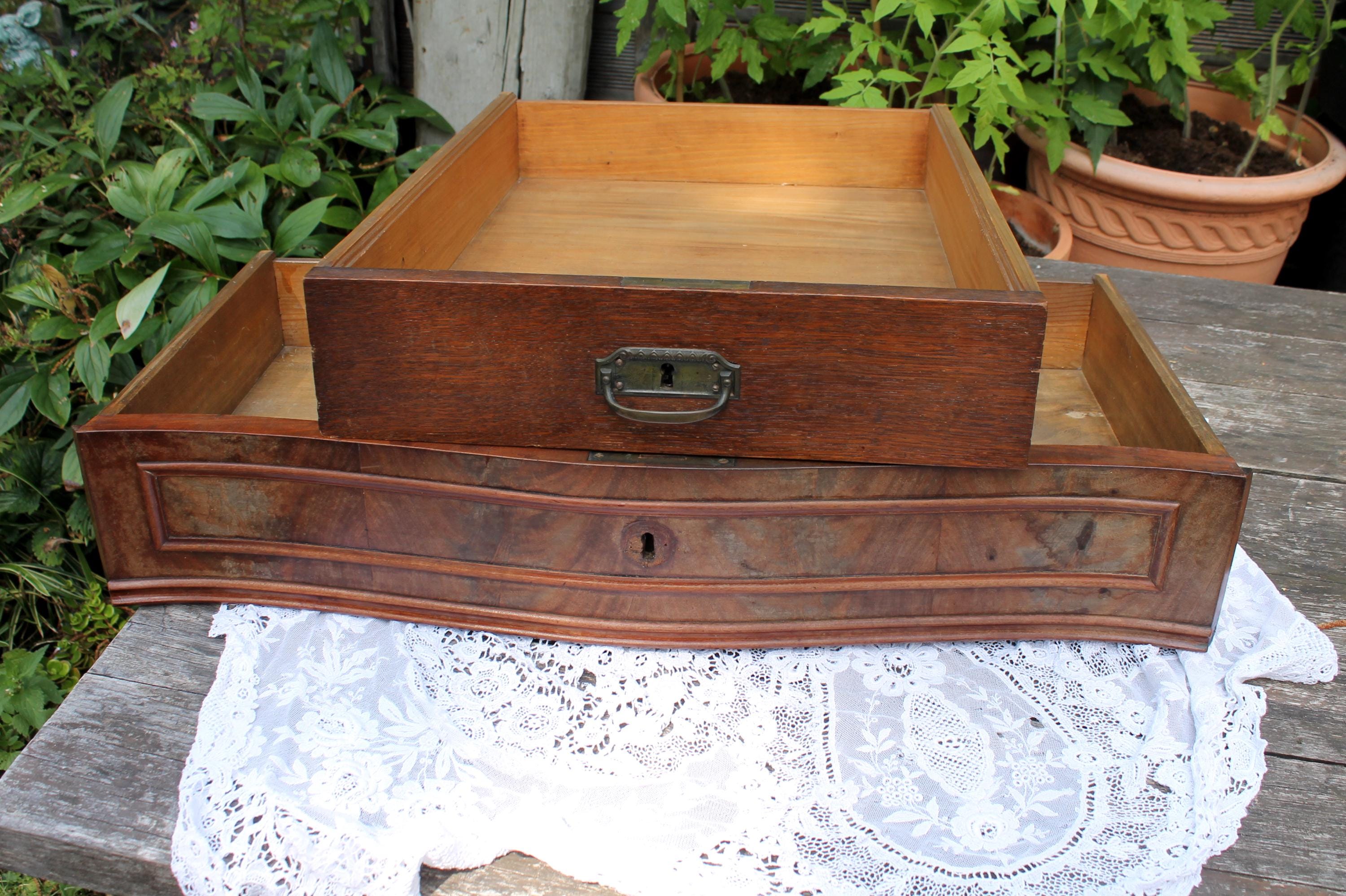 2 cassetti in legno, cassetti antichi, progetto cassetti, aiuto per l'organizzazione, cassetto della cassettiera, cassetto largo e lungo