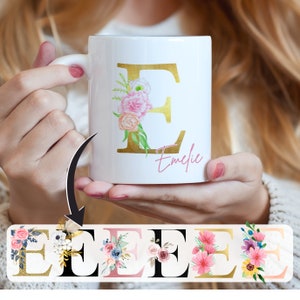 Taza con letra y flores, Taza personalizada con nombre deseado, Taza con dicho, Taza con letra deseada