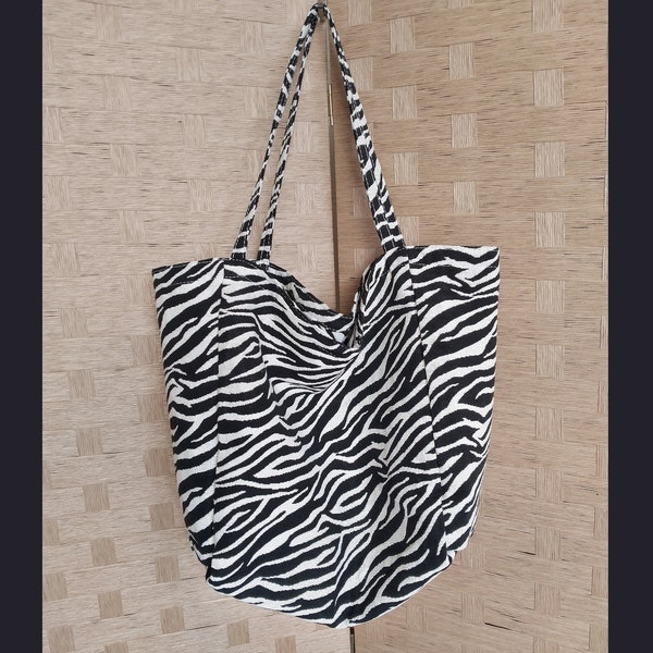 bag tote shopper zebra jacquard animal woven beach canvas shoulder monochrome jacquard vegan