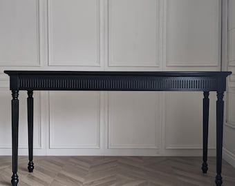 Le Trésor VI, mesa de madera, escritorio, acabado envejecido, mesa estrecha, consola de madera, consola tallada