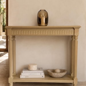 Caramel Console Table with Shelf, Handmade Farmhouse Console Table, Old Money Entryway Table, Classic Wooden Hallway Furniture.