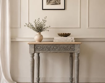 Small Coffee Table Wood for Living Room, Bedside Table with gray finish. Elegant classic Italian Style. Handmade Furniture. Wooden Table